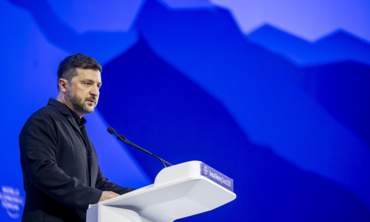 Зеленски: Няма данни за саботаж на електропреносната мрежа в Украйна